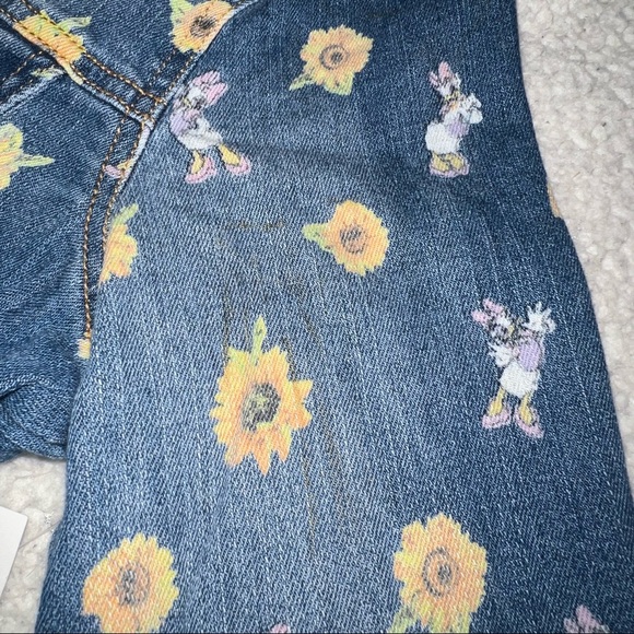 Floral Daisy Duck Jacket Walt Disney World BNWT - Picture 7 of 7